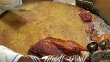 街头美食半边烧腊，看着就想咬上一口