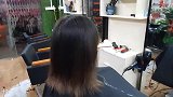 23岁妹子嫌齐肩发老气，直接剪成波波头，瘦脸时尚美美哒