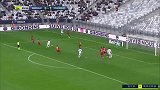 第30分钟斯特拉斯堡球员托马松射门 - 被扑