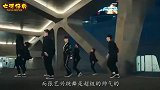 “腹肌”照：彭于晏我忍了，彭昱畅我忍了，他却让人忍无可忍