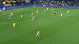 第79分钟巴列卡诺球员梅德兰射门