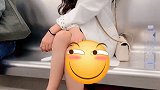 哪位大神能把我这个笑脸给去掉？