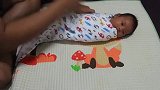爸爸把娃裹起来睡觉，预防宝宝“金蝉脱壳”，像不像包花束