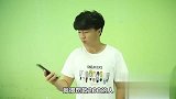 女朋友和足球哪个更重要，小哥哥的回答感动众人