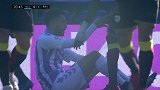主队头槌攻门无功而返 大罗现身看台眉头紧锁