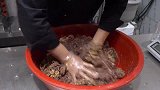 纯手工制作的糯米糕，豆沙馅的，是吃货都想品尝！