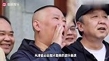 何云伟商演惨遭无视，为避免尴尬自己鼓掌，现场保安比观众多