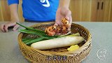 萝卜炖羊肉，肉香四溢，冬天吃羊肉，就好这口