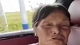 说好的拉伴娘哩，咋拉了一车老婆姨，想哭的心都有了！