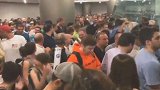 美国多个机场海关电脑故障3小时 国际旅客大排长龙