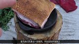 当牛排遇到1000度的铜水会怎样？你猜牛排会变成什么样？真厉