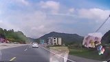 吓我一跳，刚买的新车啊
