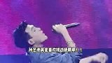孙艺洲唱《死了都要爱》，声嘶力竭破音跑调，幻视吕子乔全场爆笑