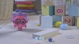 瑞奇宝宝：这里有一片海洋，宝宝们可以划小船，真是开心