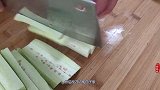 我家五花肉从不红烧，加1条咸鱼，不蒸不煮，上桌瞬间被抢光