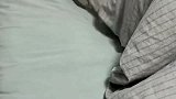 美女没收到礼物，当看到小伙补偿的手段，网友笑喷了