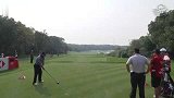 高尔夫-14年-汇丰首日集锦 麦克道尔16洞一杆轰上果岭-专题