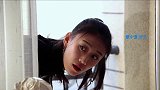 搞笑：女贼盗窃被房主抓到，为了脱身竟然诱惑房主