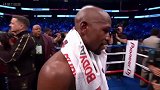 UFC-17年-跨界大战：主持人宣读梅威瑟获胜-花絮