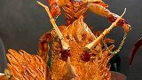 女子制作的虾兵蟹将视觉盛宴