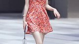 希望所有烦恼都离屏幕前这个小笨蛋远一点