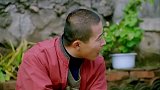 前女友带着孩子，在电视里看前男友