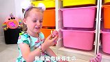 萌娃小可爱许愿让玩偶拥有了生命，小家伙可开心了！