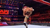 WWE-17年-RAW第1240期：单打赛凯萨罗 VS 萨摩亚乔-全场