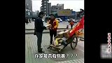 深圳禁止电动车《快递哥变板车哥》