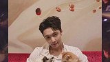 搞对象真没有养猫来的香，张艺兴说的！张艺兴