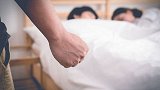 北京一夫妻为证明“小三”不老实设局 被判敲诈勒索获缓刑