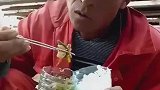 生活不易，每个人都在努力的活着