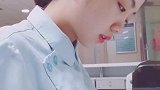 护士小姐姐认真工作的样子真美！