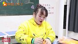 假如胖妞说粘土天上就会掉粘土，胖妞一直重复说，没想老师倒霉了