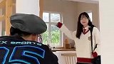 拍照小技巧，使劲的眨眼