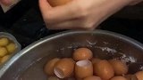 只要蛋壳不要鸡蛋，要吃鸡蛋的带个碗来，来晚了