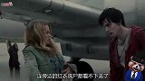 丧尸长的太帅，娶了人类总统的女儿，引发丧尸世界大战，电影