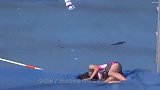 日本19岁女高中生跳高比赛！只用了3秒，全校男生都为之疯狂