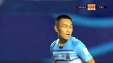 富力角球制造混乱 陈哲超禁区外领口扫射偏出球门