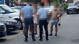 湖南长沙多名男子在烈日裸奔 疑因业绩未达标被罚