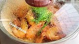 做白灼大虾，牢记别放一滴水，教您饭店大厨的做法