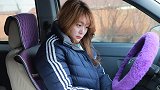 美女司机和男导航吵架互骂，一个比一个有才，太逗了