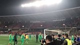 中超-17赛季-联赛-第3轮-国安众将谢场万名球迷不离不弃 维京战吼振奋人心-花絮