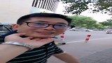 谢谢你真心的陪着我，爱的世界只有你和我