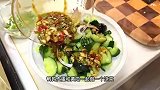猪肉莲藕馅儿，不管是做包子，饺子还是锅贴，一定试试这个馅儿