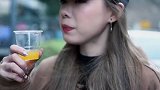 小心！饮品试喝，你一定要避免的碰瓷圈套。剧情