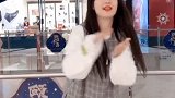 模仿某知名男星的表演