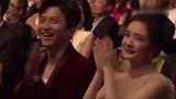 小沈阳颁奖不受尊重，当场发飙怒怼台下，台下无一人敢反驳