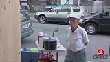 路人街头看衣柜，打开衣柜的一瞬间
