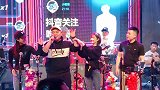 小胖子清新脱俗，唱《女儿情》成现场焦点